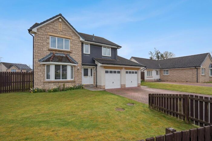 4 Bedroom Detached House For Sale In Taypark Road, Luncarty, Perthshire, PH1