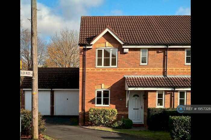 3 Bedroom Semi-Detached House To Rent In Slingfield Road, Birmingham, B31