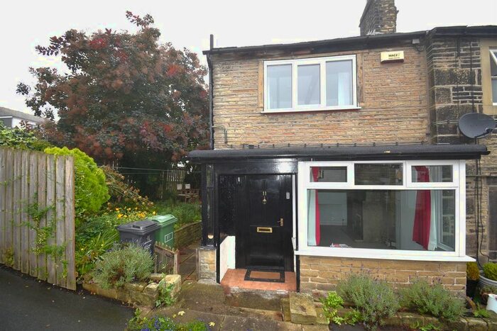 1 Bedroom Cottage For Sale In Thick Hollins, Meltham, Holmfirth, HD9