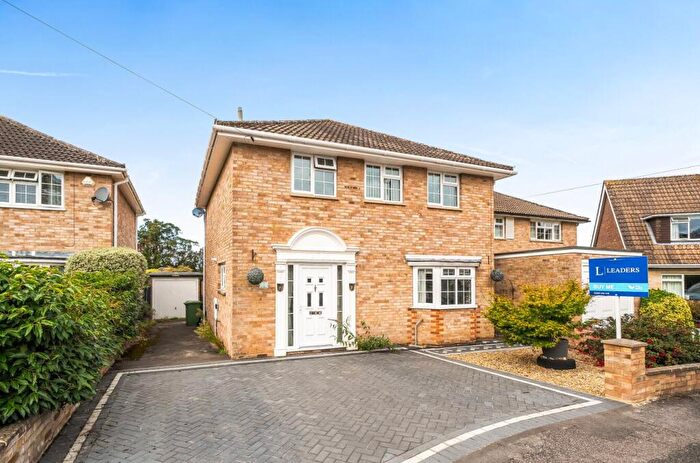 4 Bedroom Detached House For Sale In The Hillway, Chandler's Ford, Eastleigh, SO53