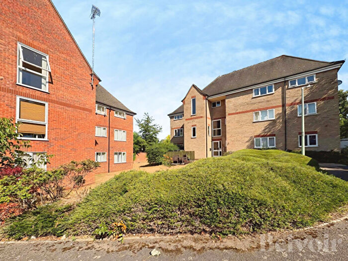 2 Bedroom Flat To Rent In Trinity Mews, Bury St Edmunds, IP33
