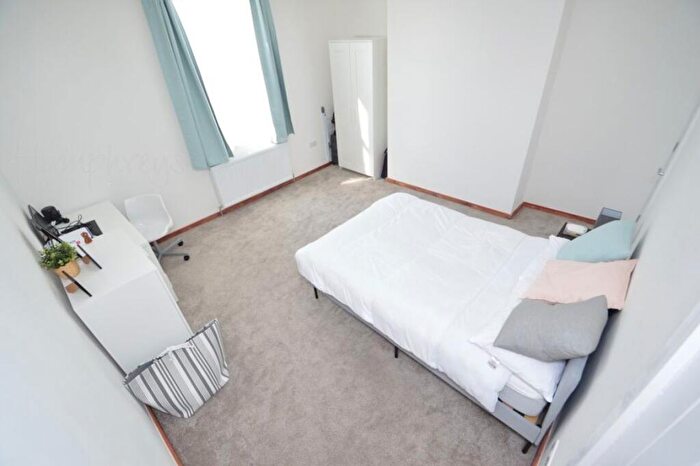 2 Bedroom House To Rent In Young Street, Gilesgate, DH1