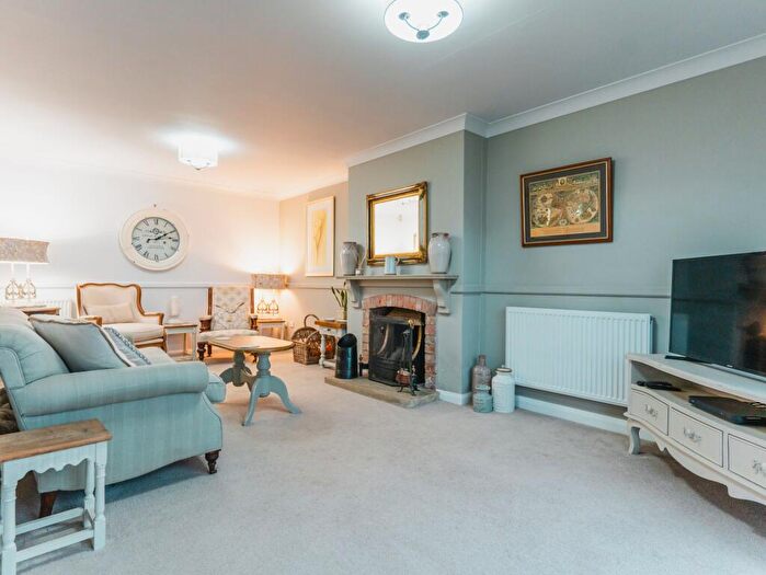4 Bedroom Detached House For Sale In Main Street, Thurnby, LE7