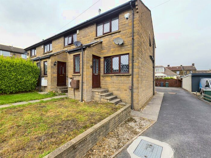 2 Bedroom Semi-Detached House To Rent In North View, Allerton, Bradford, West Yorkshire, BD15