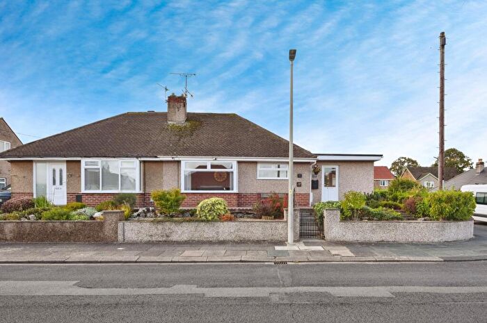 2 Bedroom Bungalow For Sale In Anstable Road, Morecambe, Lancashire, LA4