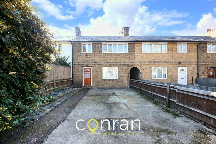 4 Bedroom Terraced House To Rent In Mallory Close, Brockley SE4
