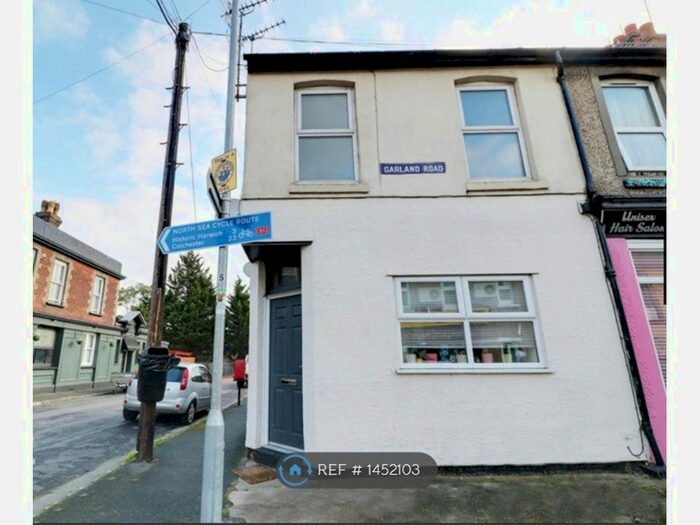 1 Bedroom Flat To Rent In Garland Road, Harwich, CO12