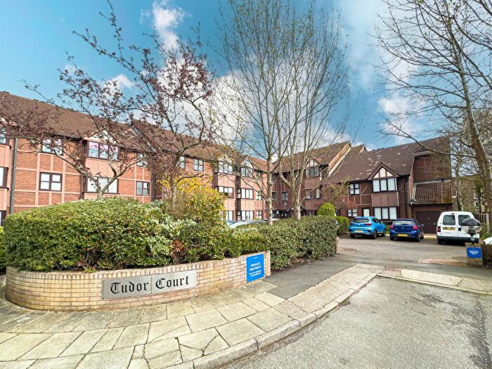 1 Bedroom Flat For Sale In Tudor Court, Liverpool, L19