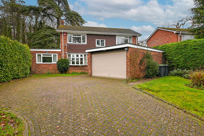 5 Bedroom Detached House For Sale In Stakes Hill Road, Waterlooville, PO7