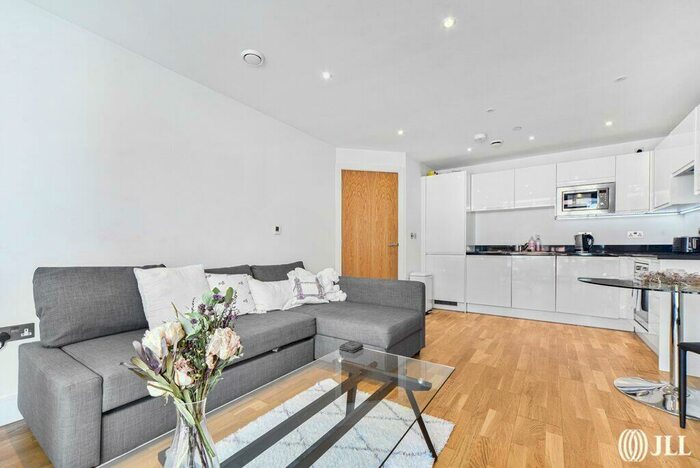 1 Bedroom Flat To Rent In St. Annes Street London, E14