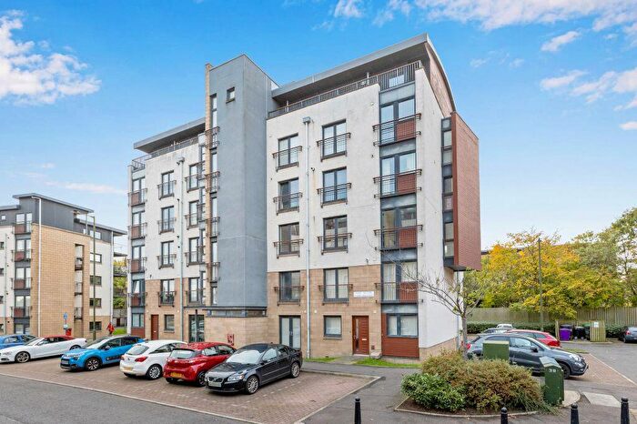 2 Bedroom Flat For Sale In (Flat ) East Pilton Farm Crescent, Fettes, Edinburgh, EH5