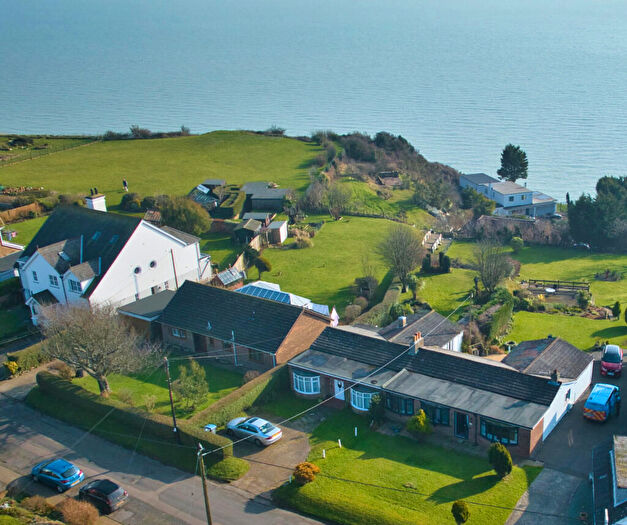 2 Bedroom Bungalow For Sale In Old Dover Road, Folkestone, CT18