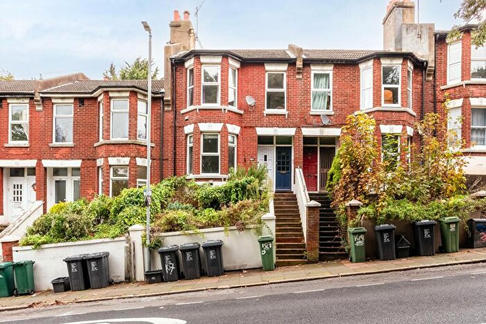 2 Bedroom Maisonette To Rent In Bear Road, Brighton, BN2