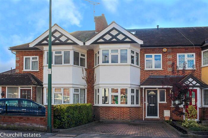 4 Bedroom Terraced House To Rent In Limes Avenue, London E11