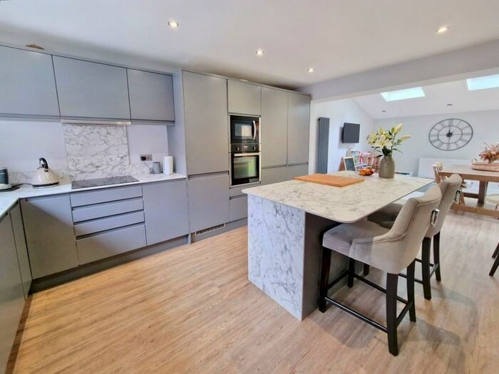 4 Bedroom Detached House To Rent In Greenbank Orchard, BS15