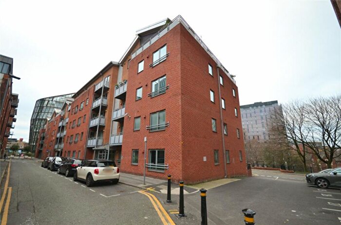 1 Bedroom Apartment To Rent In Angel Meadows, Naples Street, Manchester City Centre, M4