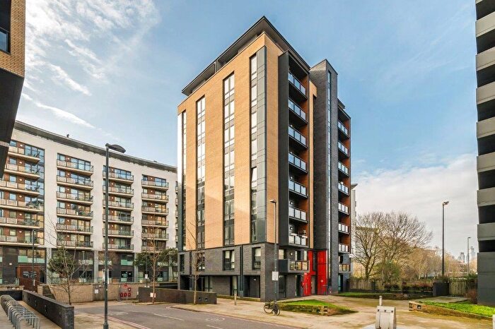 2 Bedroom Flat For Sale In Wharton House, Palmers Road, Bethnal Green, London, E2