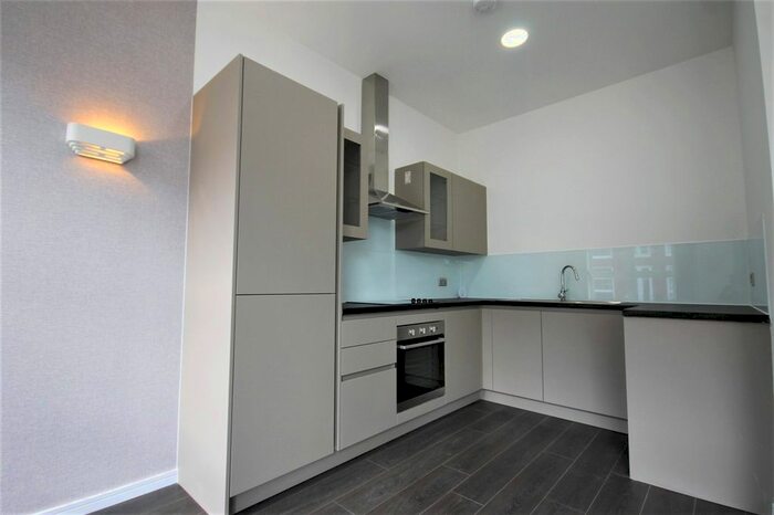 1 Bedroom Flat To Rent In Forest Road, Feltham, TW13
