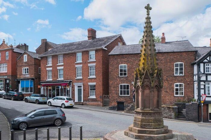 4 Bedroom Town House For Sale In The Cross, Church Street, Malpas, SY14