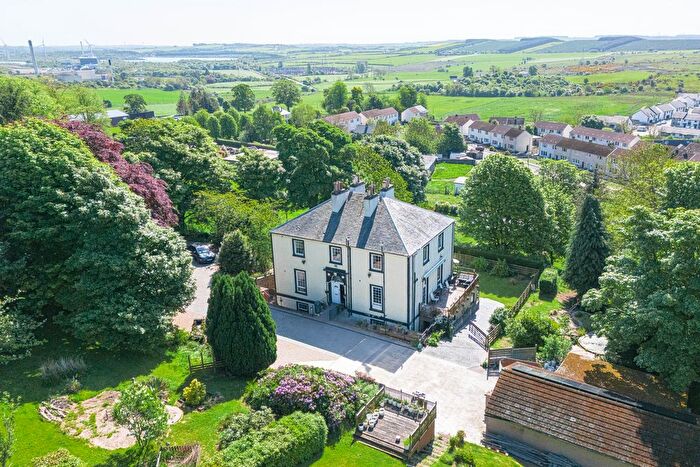 8 Bedroom Detached House For Sale In Navitie Drive, Ballingry, KY5