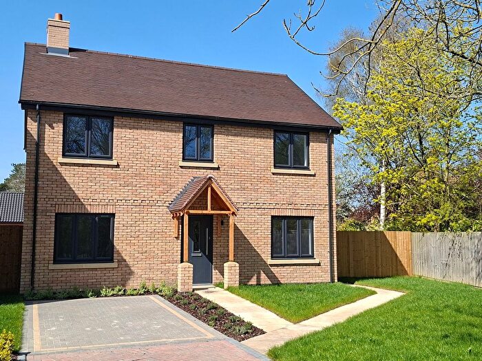 4 Bedroom Detached House For Sale In Blackfriars Court, Stow Longa, PE28