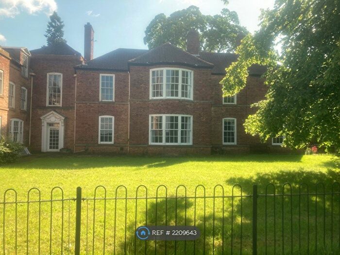 4 Bedroom Detached House To Rent In Main Street, Brigg, DN20