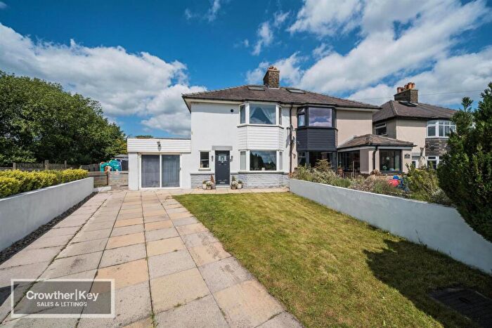 3 Bedroom Semi-Detached House For Sale In Alexander Road, Dove Holes, Buxton, SK17