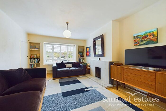 3 Bedroom Semi-Detached House To Rent In Rosedene Avenue, Streatham, SW16