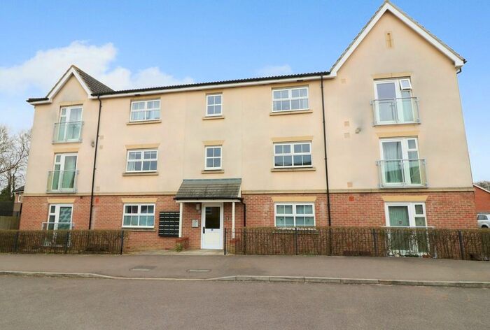 1 Bedroom Flat For Sale In Wilkins Road, Hedge End, SO30