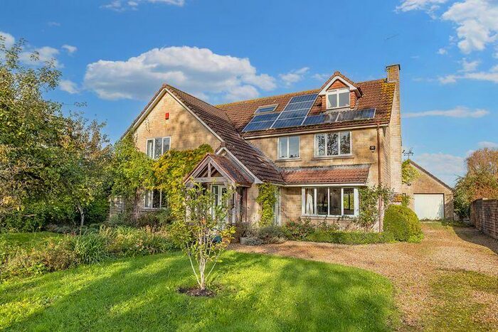 6 Bedroom Detached House For Sale In A Quiet Village Setting Near Wedmore, BS26