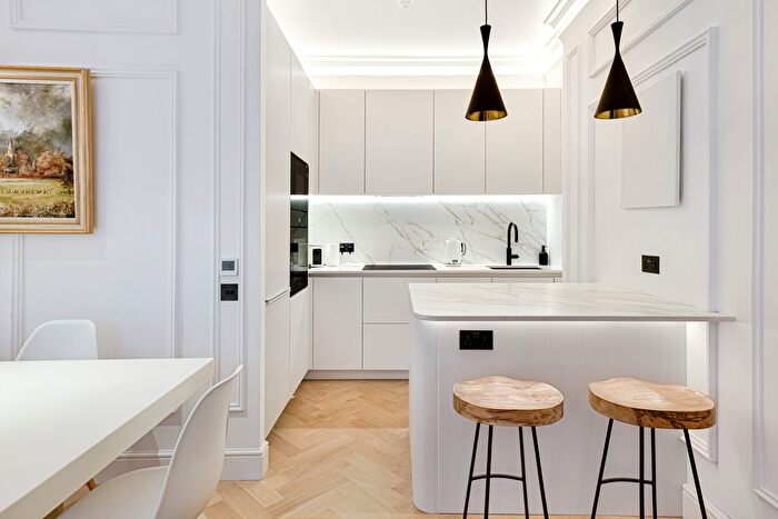 2 Bedroom Terraced House To Rent In Ennismore Gardens, Knightsbridge, SW7