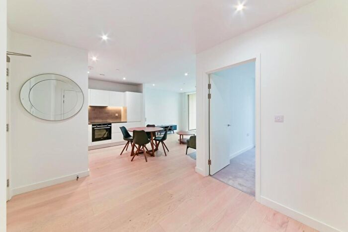 2 Bedroom Apartment For Sale In Carrick House, Royal Wharf, E16