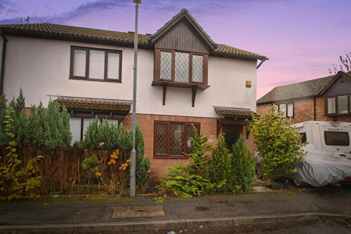2 Bedroom Semi-Detached House For Sale In The Farthings, Pontprennau, Cardiff, CF23
