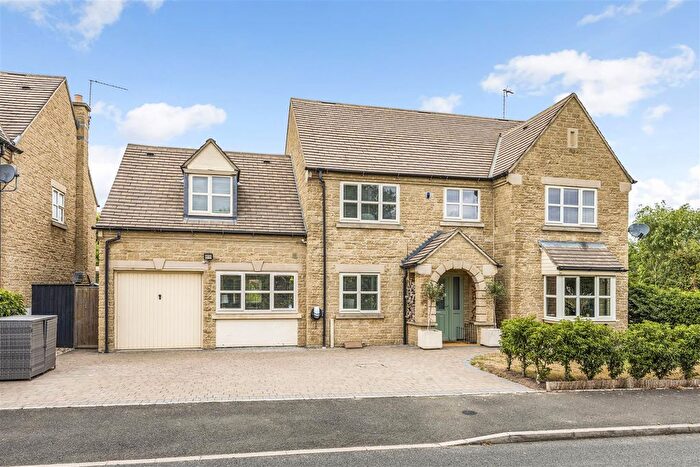5 Bedroom Detached House For Sale In The Finches, Greet, Cheltenham, GL54