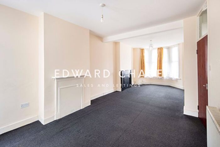 2 Bedroom Semi-Detached House For Sale In Wallington Road, Seven Kings, IG3