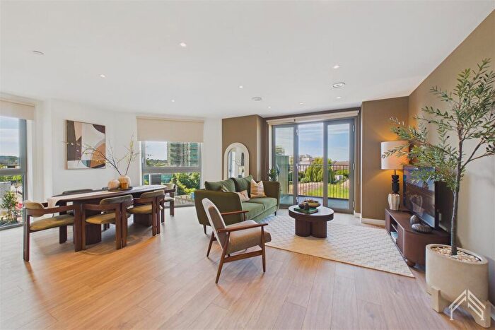 3 Bedroom Apartment To Rent In Ealing Road, Wembley, HA0