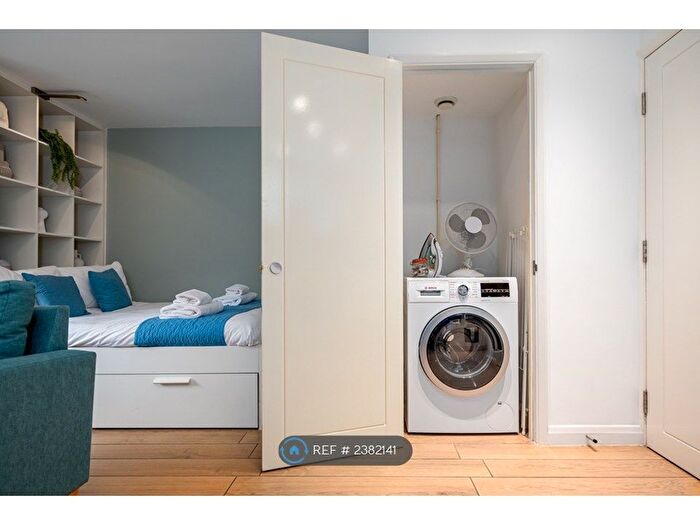 Studio To Rent In Alison Court, Bristol, BS8