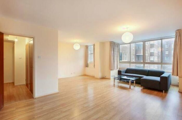 2 Bedroom Flat To Rent In Nottingham Terrace, Marylebone, London, NW1