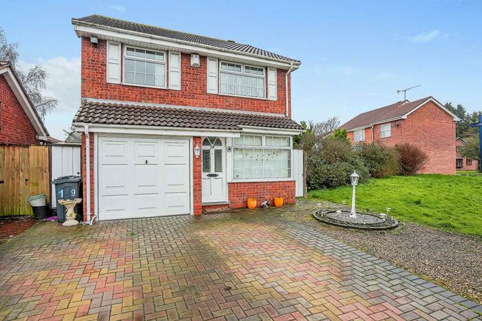 3 Bedroom House To Rent In Oakenhayes Crescent, Birmingham, B76