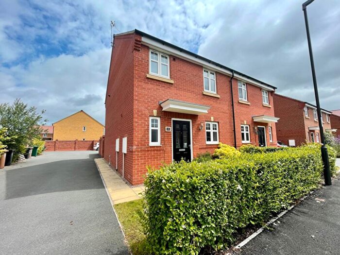 3 Bedroom Semi-Detached House To Rent In Clifton Drive, Littleover, DE23