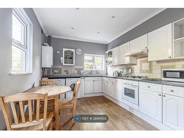 4 Bedroom Semi-Detached House To Rent In Hawks Road, Kingston Upon Thames, KT1