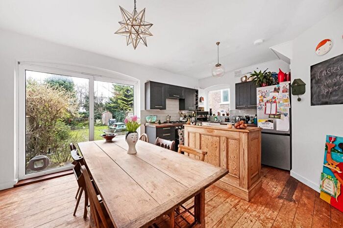 5 Bedroom Semi Detached House For Sale In Norwood Park Road, West Norwood, London, SE27
