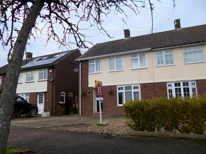 3 Bedroom Property To Rent In Bournehall Avenue, Bushey, WD23