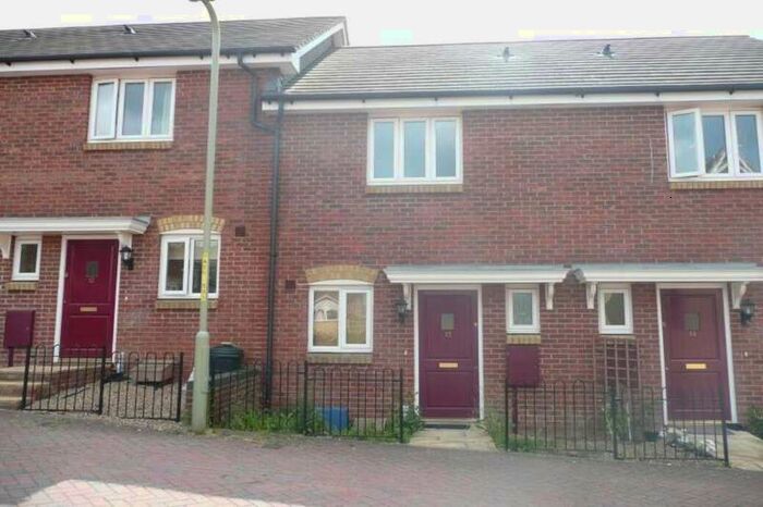 2 Bedroom Terraced House To Rent In Ayrshire Close, Kennington, Ashford, TN24