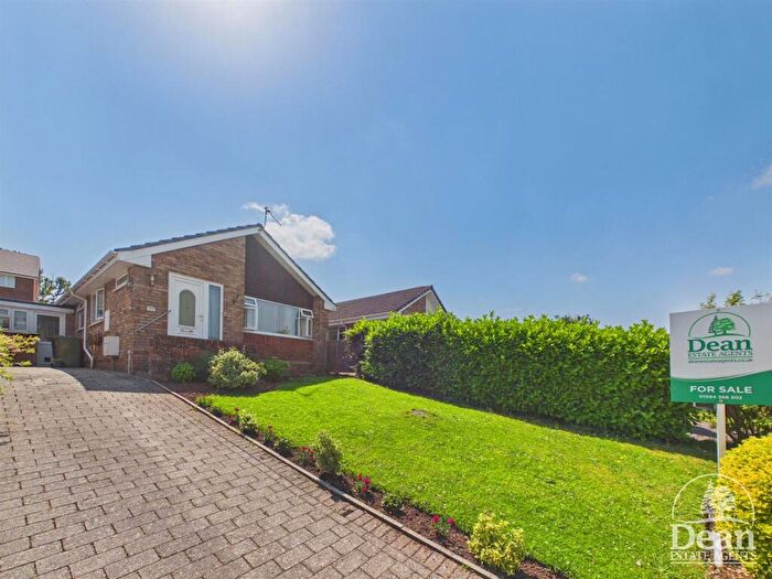 2 Bedroom Semi-Detached Bungalow For Sale In Lakeside Avenue, Lydney, GL15