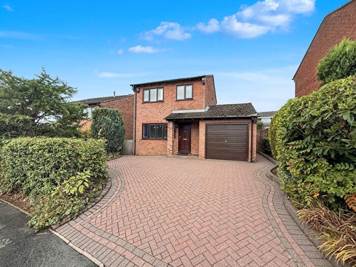 3 Bedroom Detached House For Sale In Widecombe Road, Birches Head, Stoke-On-Trent, ST1