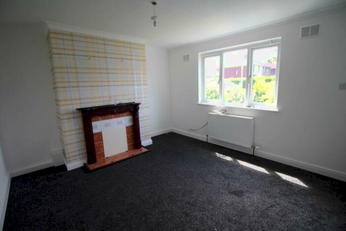 3 Bedroom Semi-Detached House To Rent In Balfour Road, Raffles, CA2