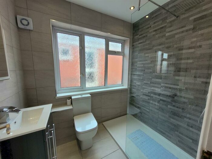 4 Bedroom Flat To Rent In Charnwood Road, Shepshed, LE12