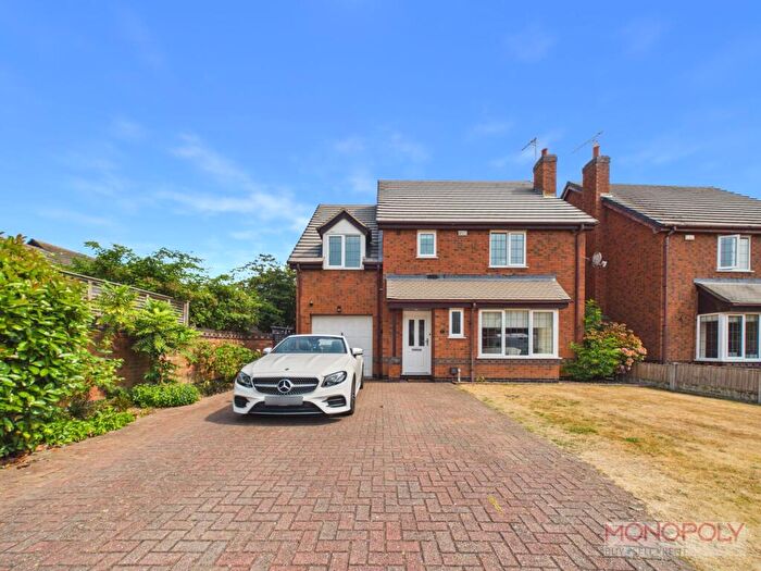 4 Bedroom Detached House For Sale In Dee Meadows, Holt, LL13