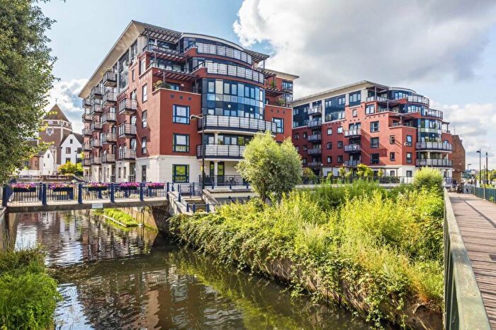 1 Bedroom Flat To Rent In Wadbrook Street, Kingston Upon Thames, KT1